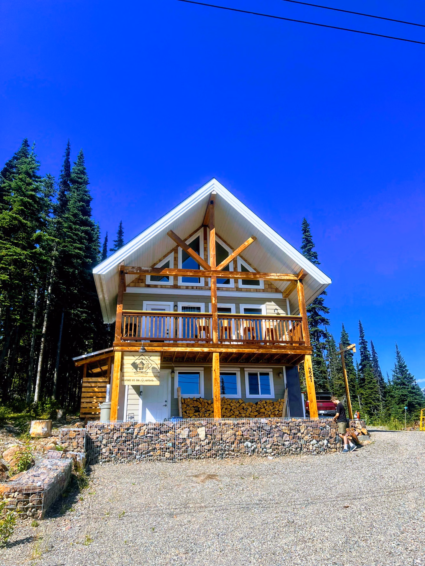 Bonnie Doon family cabin among summer greenery near Smithers